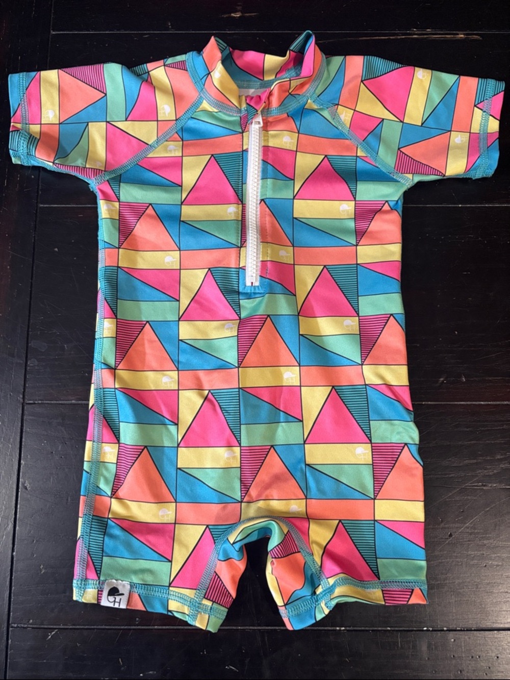 Kids Short-Sleeve Rashguard Swim Suit - Geometric Multi